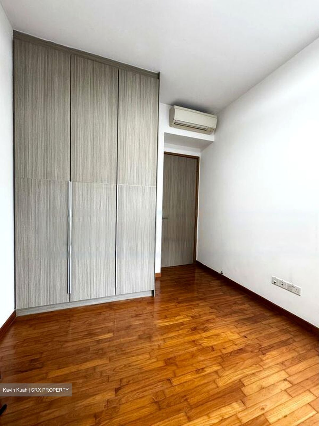 The Metropolitan Condominium (D3), Condominium #469085681